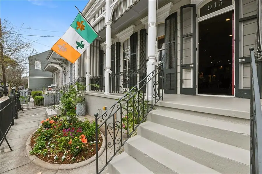 915 Second Street, New Orleans, LA 70130 - #2