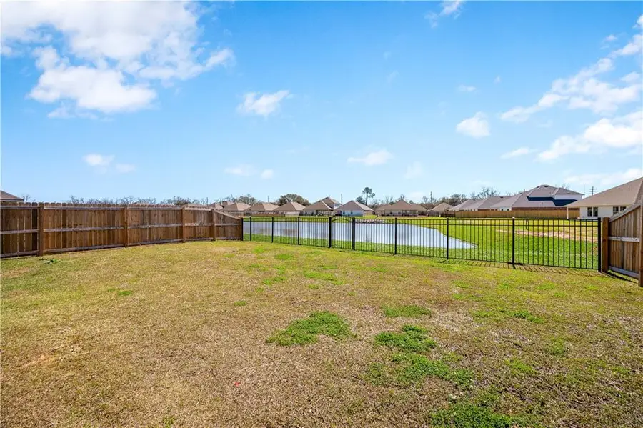 8145 Olde Town Court, Alexandria, LA 71303 - #2