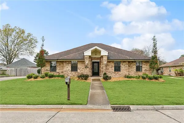 3404 Lake Des Allemands Drive, Harvey, LA 70058