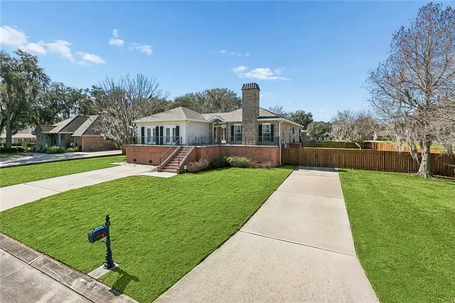 108 Jessica Drive, Belle Chasse, LA 70037 - #2