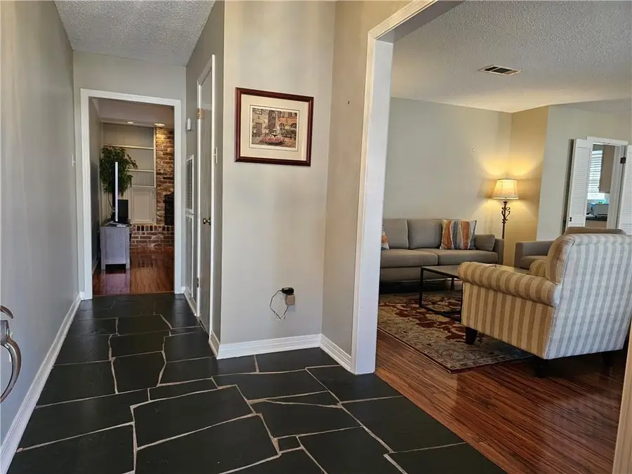 3827 Mimosa Drive, New Orleans, LA 70131 - #2