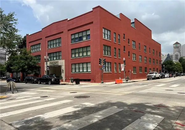 760 Magazine Street #111, New Orleans, LA 70130