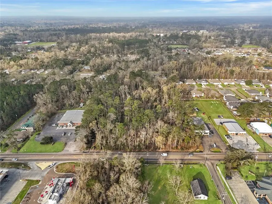 1360 Veterans Boulevard, Ponchatoula, LA 70454 - #2