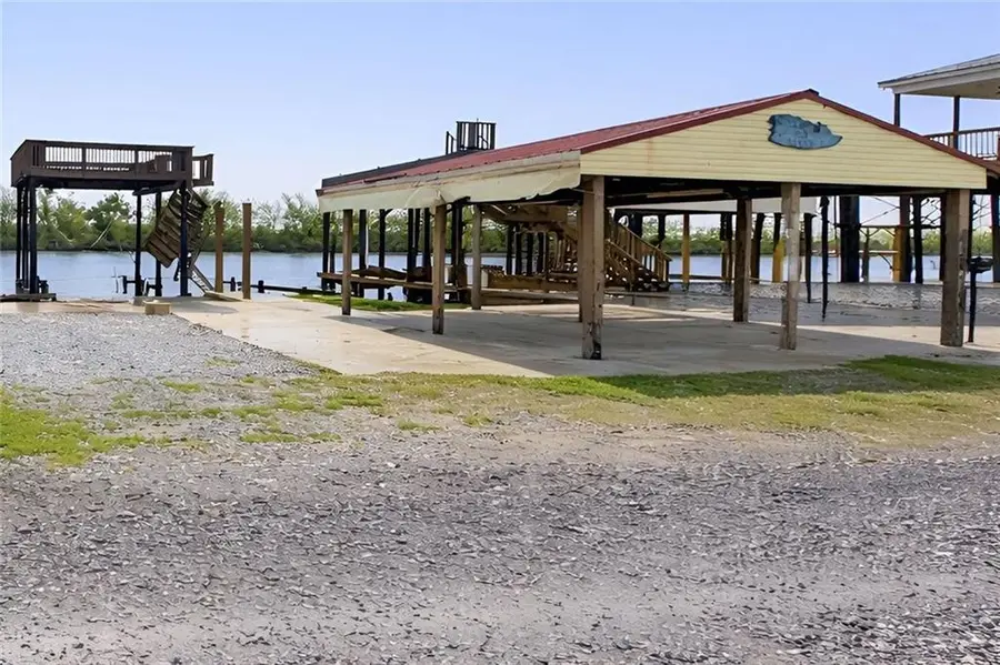 7481 Edgewater Drive, Chauvin, LA 70344 - #3