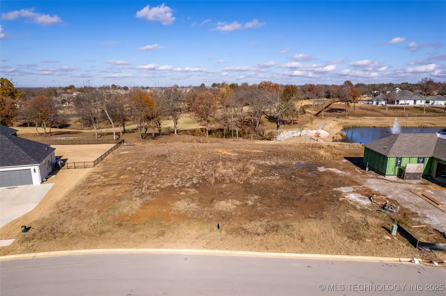 8812 E Elgin Street, Broken Arrow, OK 74014 - #3