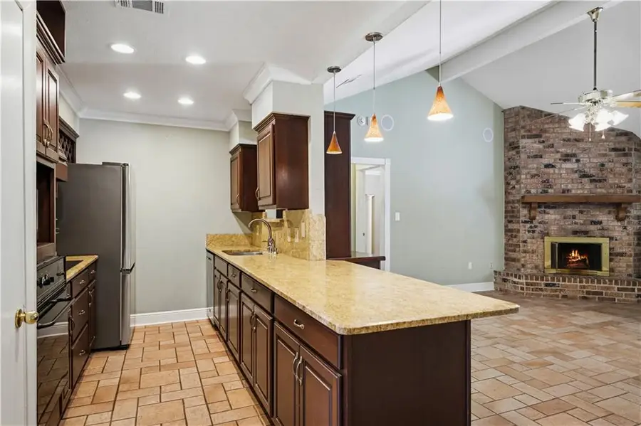 208 N Queens Drive, Slidell, LA 70458 - #3