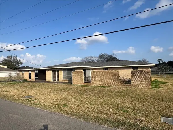 125 River Oaks Drive, Luling, LA 70070