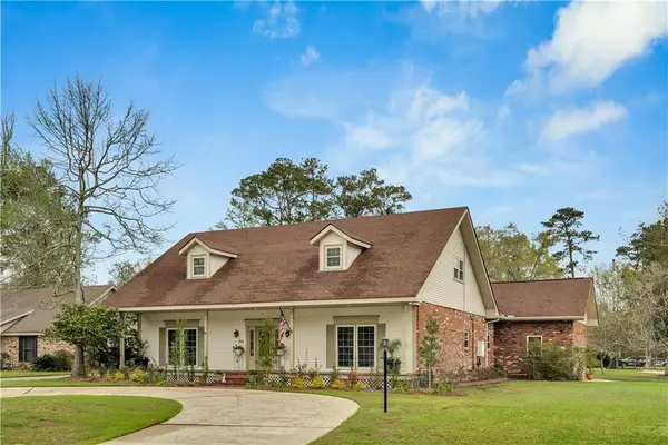 925 Winona Drive, Mandeville, LA 70471