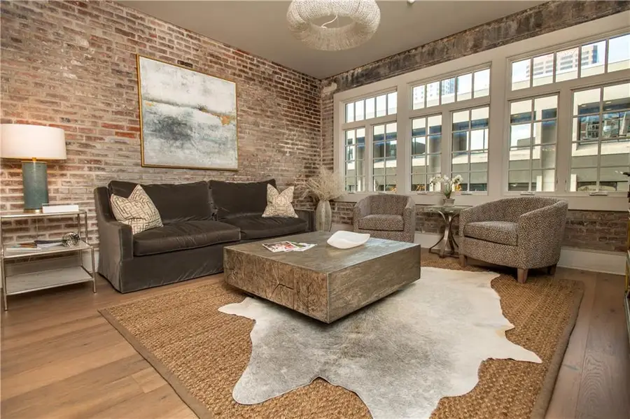 614 Baronne Street #301, New Orleans, LA 70113 - #3