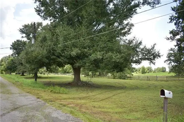 Twin Oaks Dr Lot 2 Drive, Raceland, LA 70394