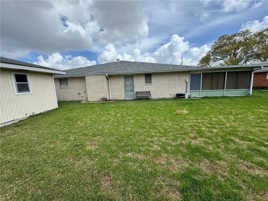 724 Avenue E, Marrero, LA 70072 - #3