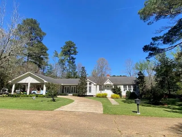 610 Pecan Street, Jena, LA 71342 - #1