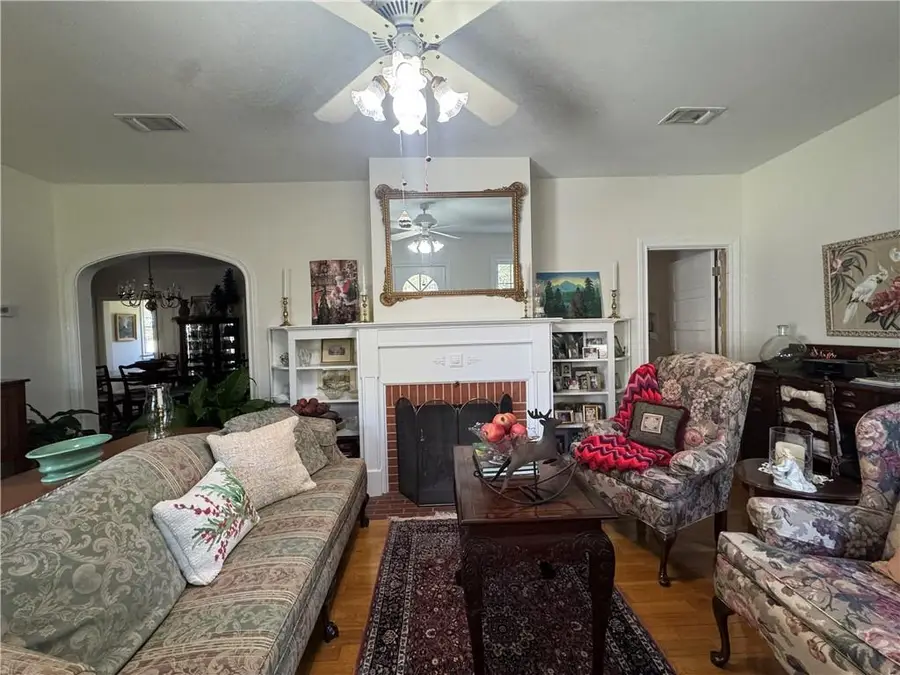 610 Pecan Street, Jena, LA 71342 - #2