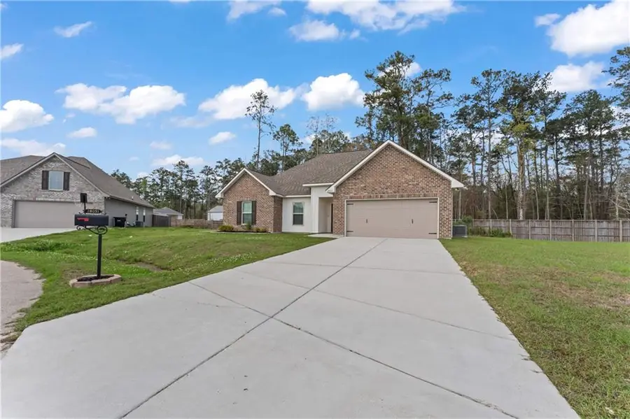 28051 Blue Sky Drive, Ponchatoula, LA 70454 - #2