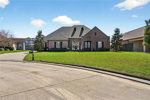 116 Jasmine Court, Belle Chasse, LA 70037