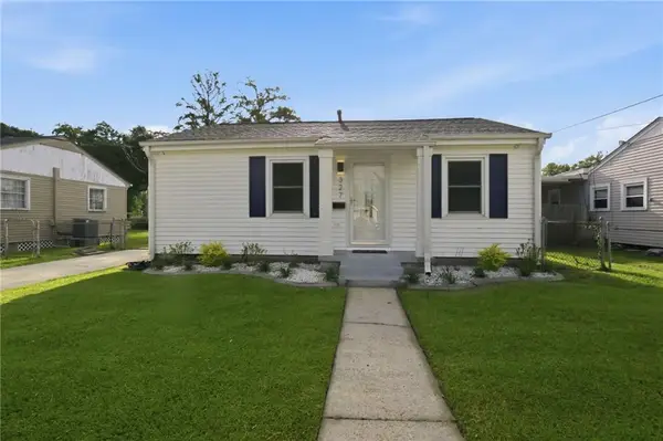 327 Wainwright Drive, Harahan, LA 70123