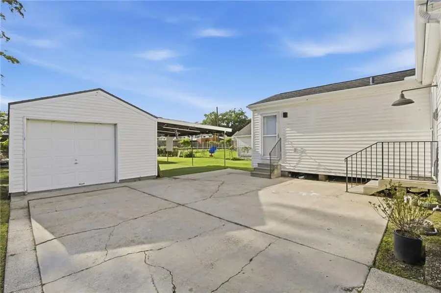 327 Wainwright Drive, Harahan, LA 70123 - #3