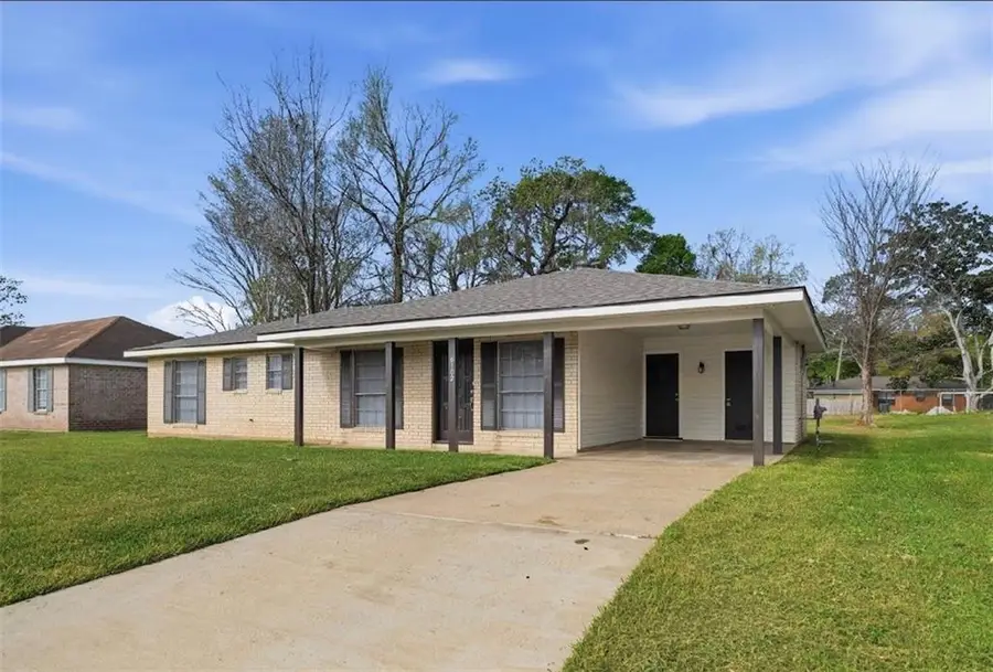 6102 Noel Street, Alexandria, LA 71301 - #3