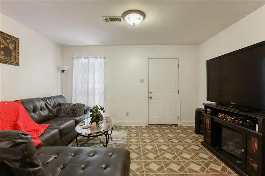 4715 17 Lynhuber Drive, New Orleans, LA 70126 - #3