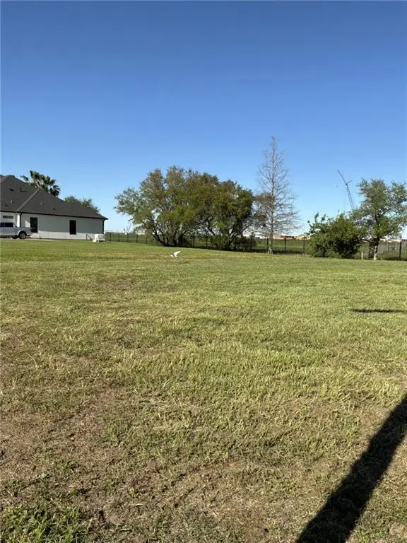 1963 Squirewood Court, Harvey, LA 70058 - #2
