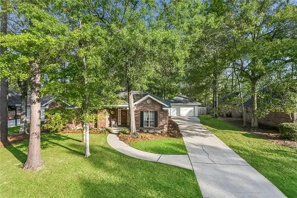 43 Forest Green Drive, Mandeville, LA 70448