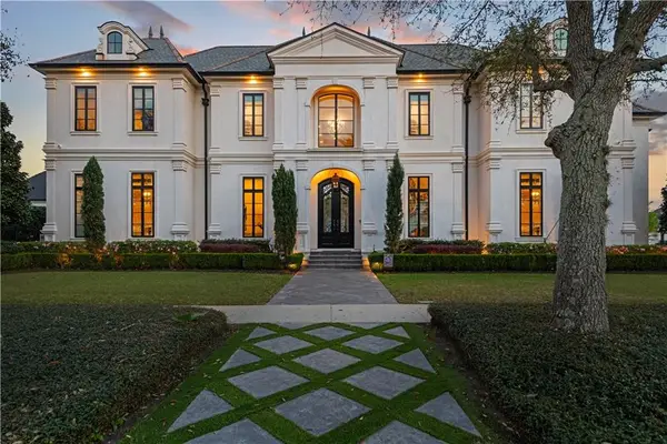 12 Royal Palm Boulevard, Kenner, LA 70065