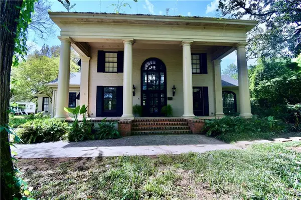 2710 Georges Lane, Alexandria, LA 71301