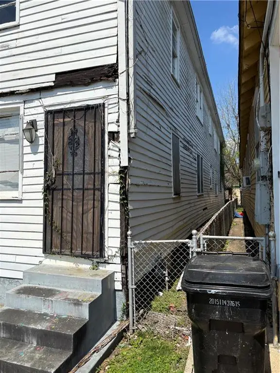 2529 S Dorgenois Street, New Orleans, LA 70125 - #2