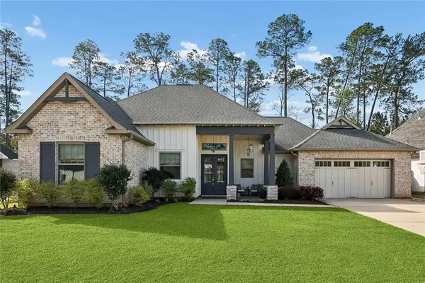 452 Blue Heron Lane, Madisonville, LA 70447