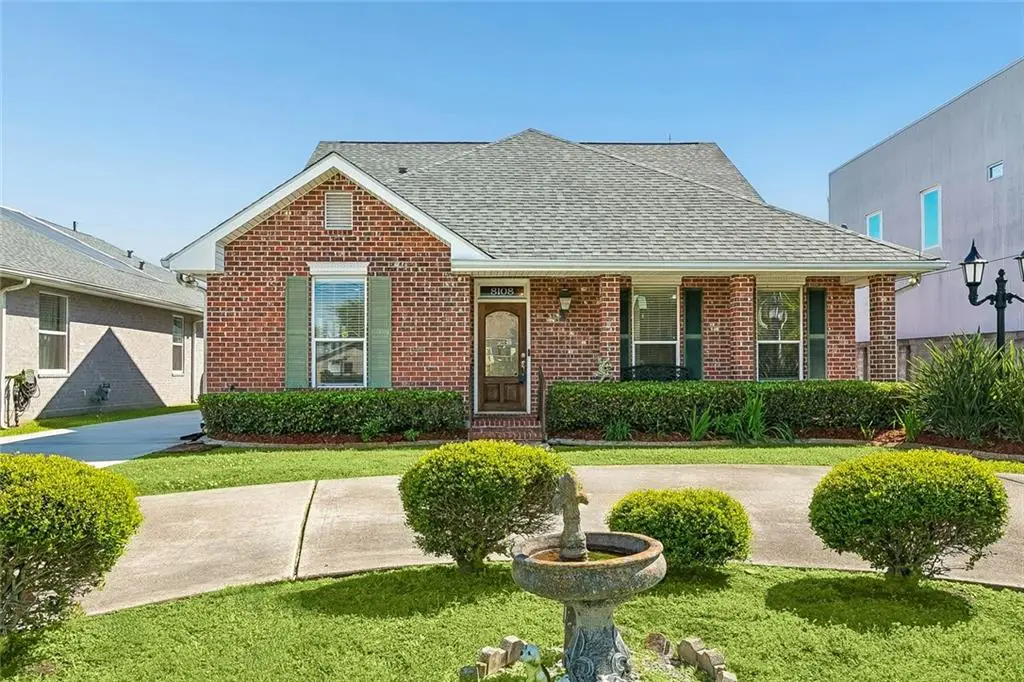 8108 Harris Avenue, Harahan, LA 70123 - #1