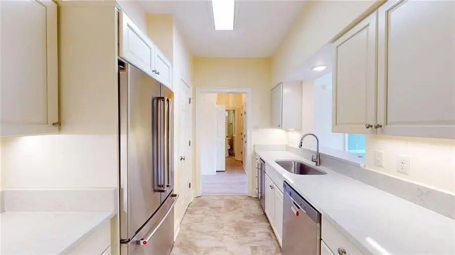 501 Rue St. Peter #206, Metairie, LA 70005 - #3