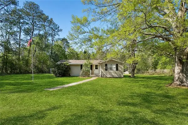 11061 E Nickens Road, Hammond, LA 70403