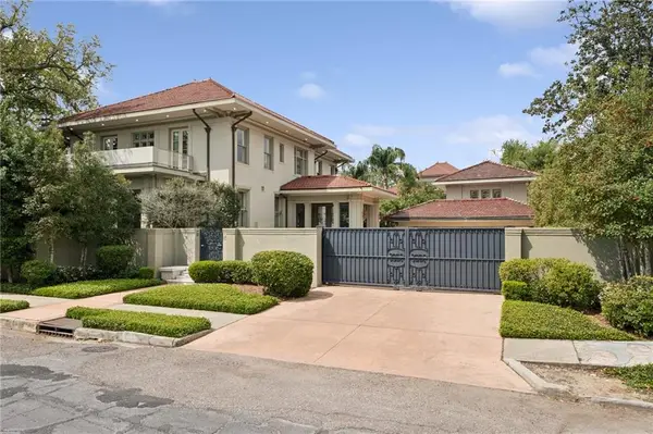 1516 Robert Street, New Orleans, LA 70115