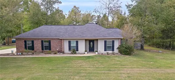 106 Shady Crest Avenue, Deville, LA 71328