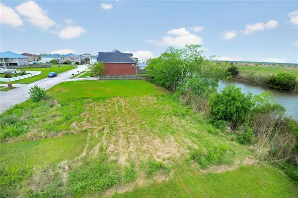 4300 San Giorgio Street, New Orleans, LA 70129