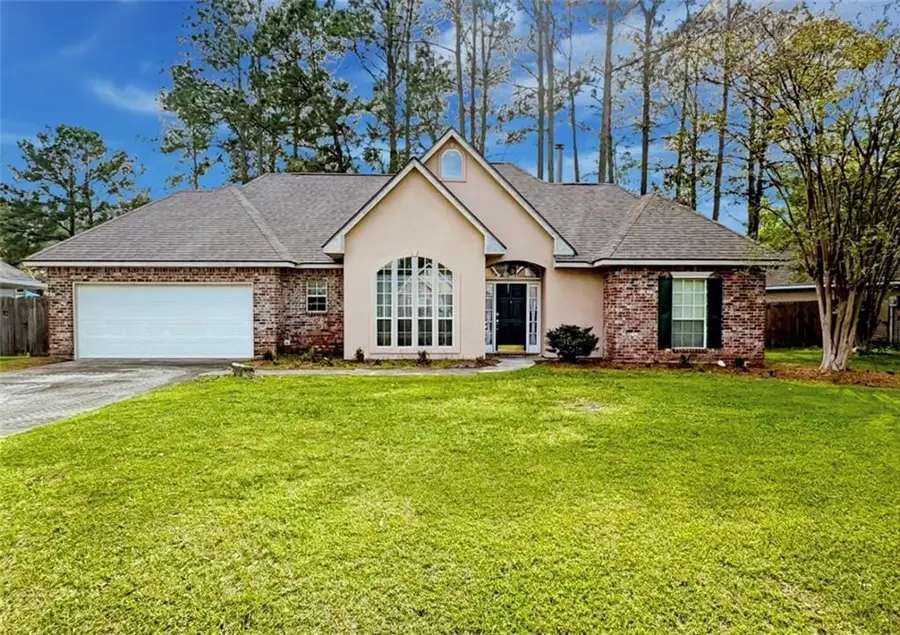 215 Bamboo Drive, Covington, LA 70433 - #2