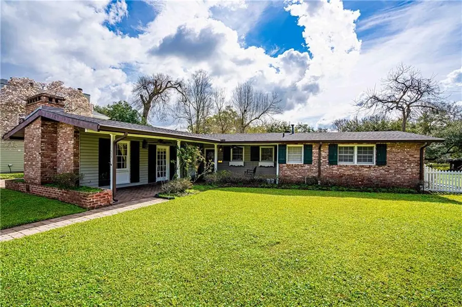 117 E Henfer Avenue, River Ridge, LA 70123 - #3