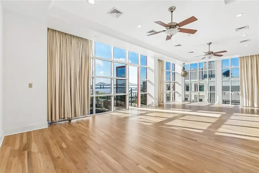 620 Decatur Street #F, New Orleans, LA 70130 - #2