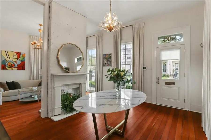 905 Aline Street, New Orleans, LA 70115 - #3