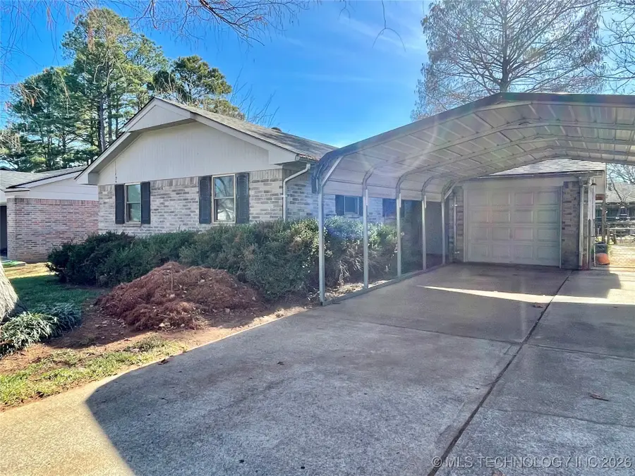 1019 Four Seasons Drive, Durant, OK 74701 - #2