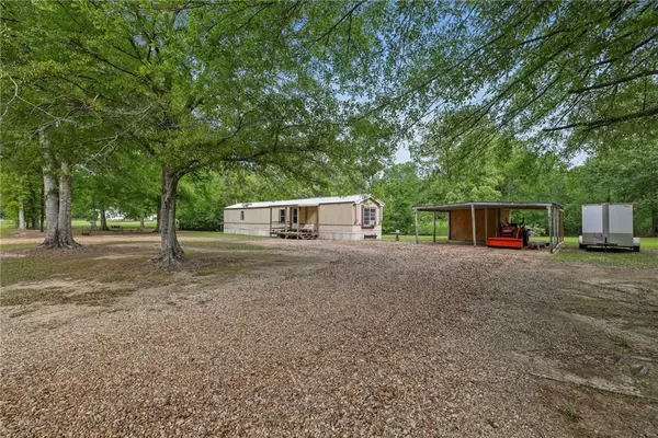 16520 Pine Lane, Springfield, LA 70462