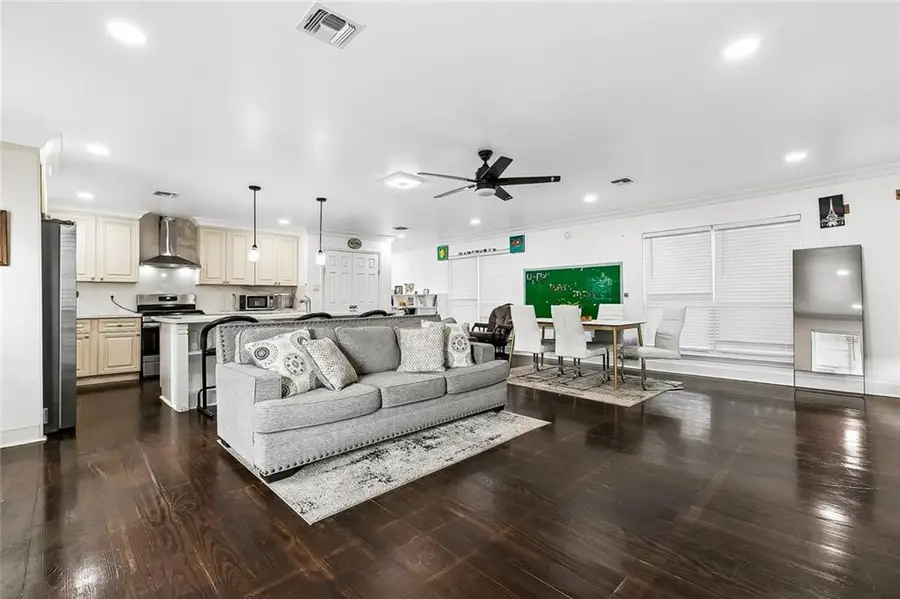 9012 Hickory Street, New Orleans, LA 70118 - #3