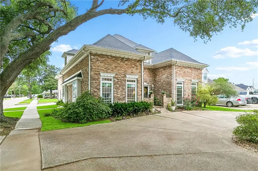 4100 Transcontinental Drive, Metairie, LA 70006 - #3