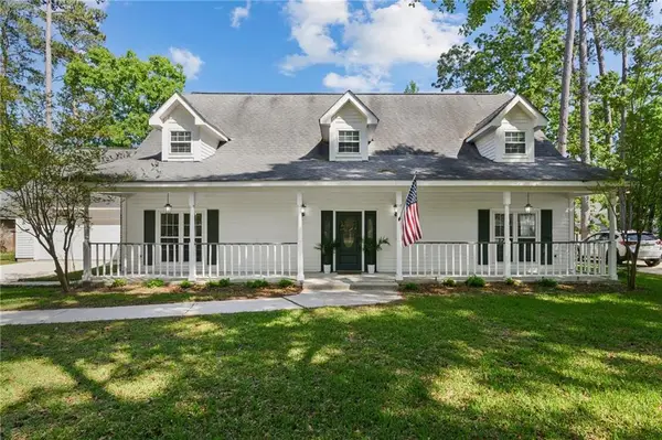 209 Nottoway Drive, Mandeville, LA 70471