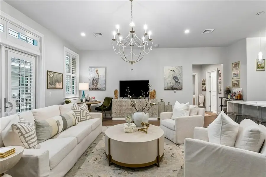 731 St Charles Avenue #413, New Orleans, LA 70130 - #3