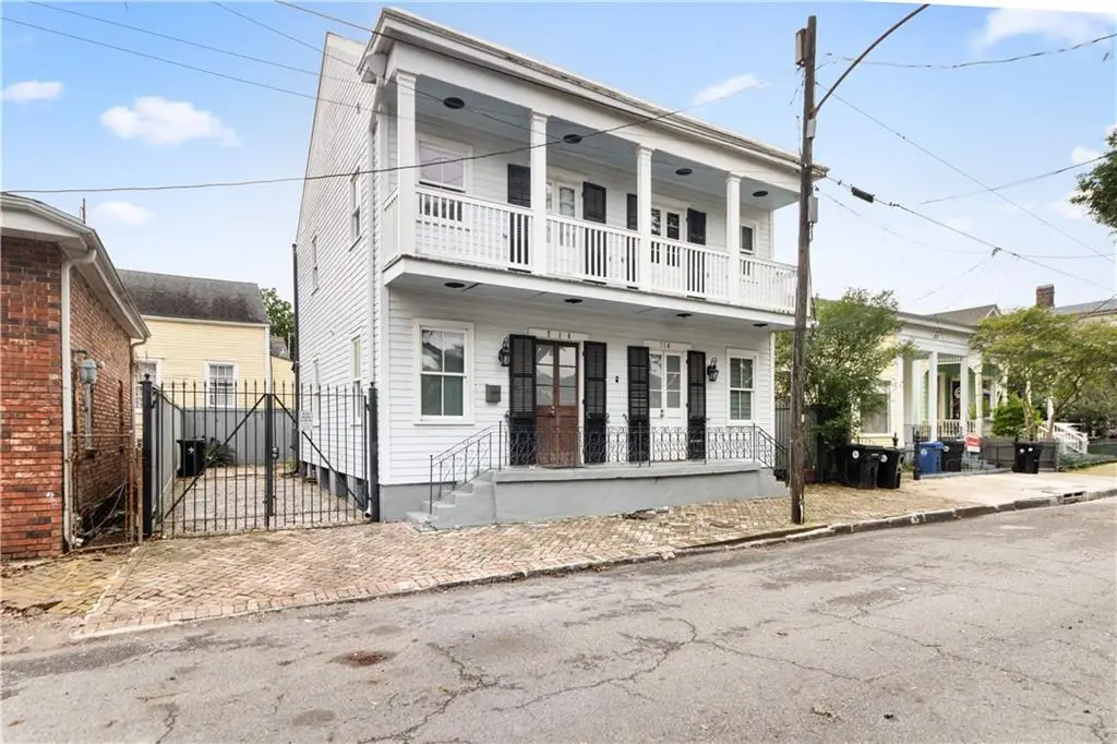714 Third Street, New Orleans, LA 70130 - #1