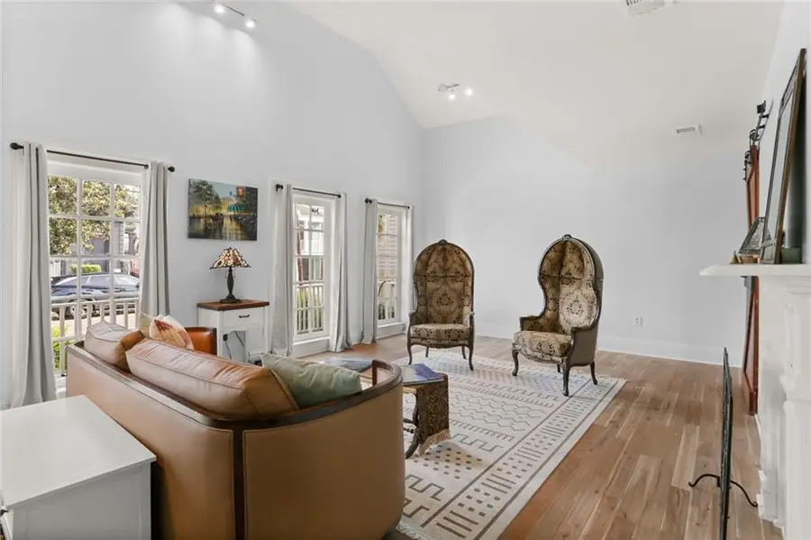 3714 Laurel Street, New Orleans, LA 70115 - #3