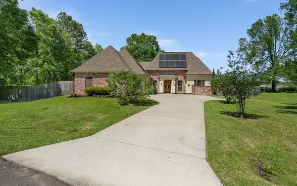 14167 Oak Meadows Boulevard, Hammond, LA 70401