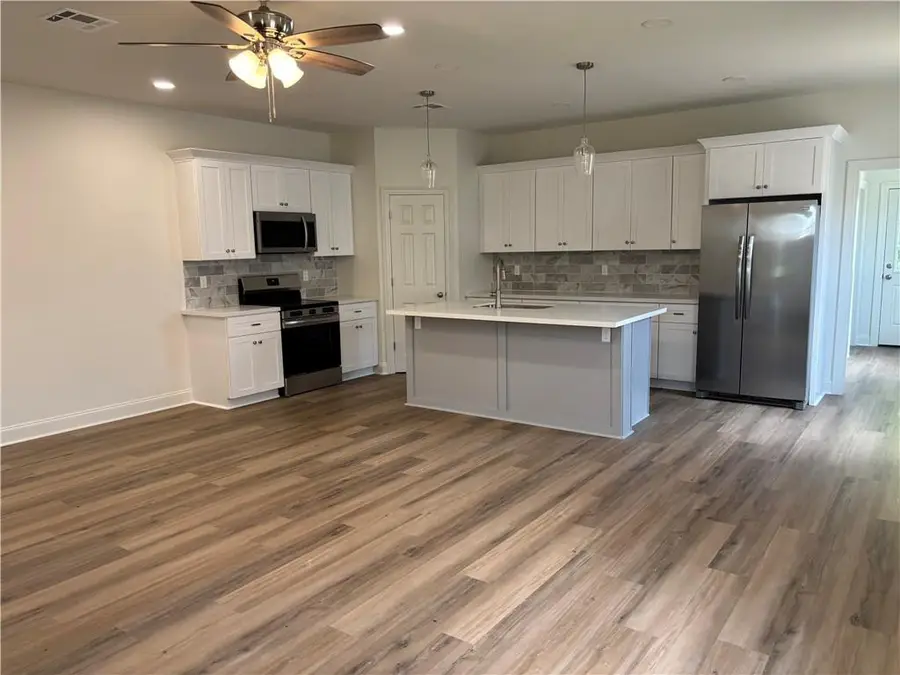 2035 Huey P. Long Avenue, Gretna, LA 70053 - #3