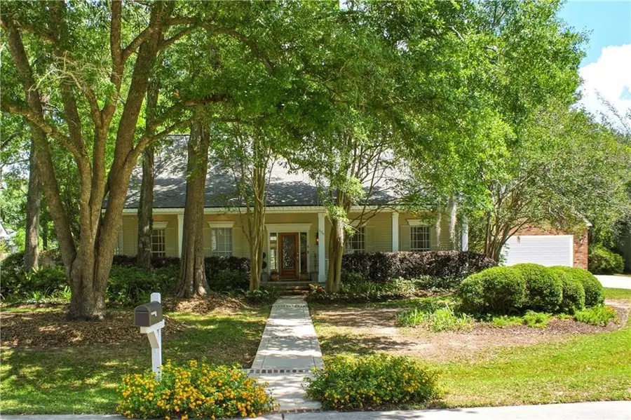 126 Madewood Drive, Mandeville, LA 70471 - #2